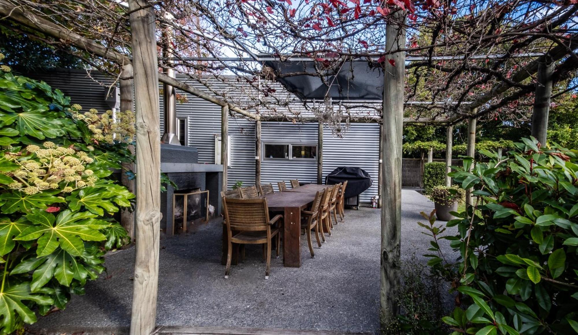 Te Mata Views Resort Havelock North Exterior photo