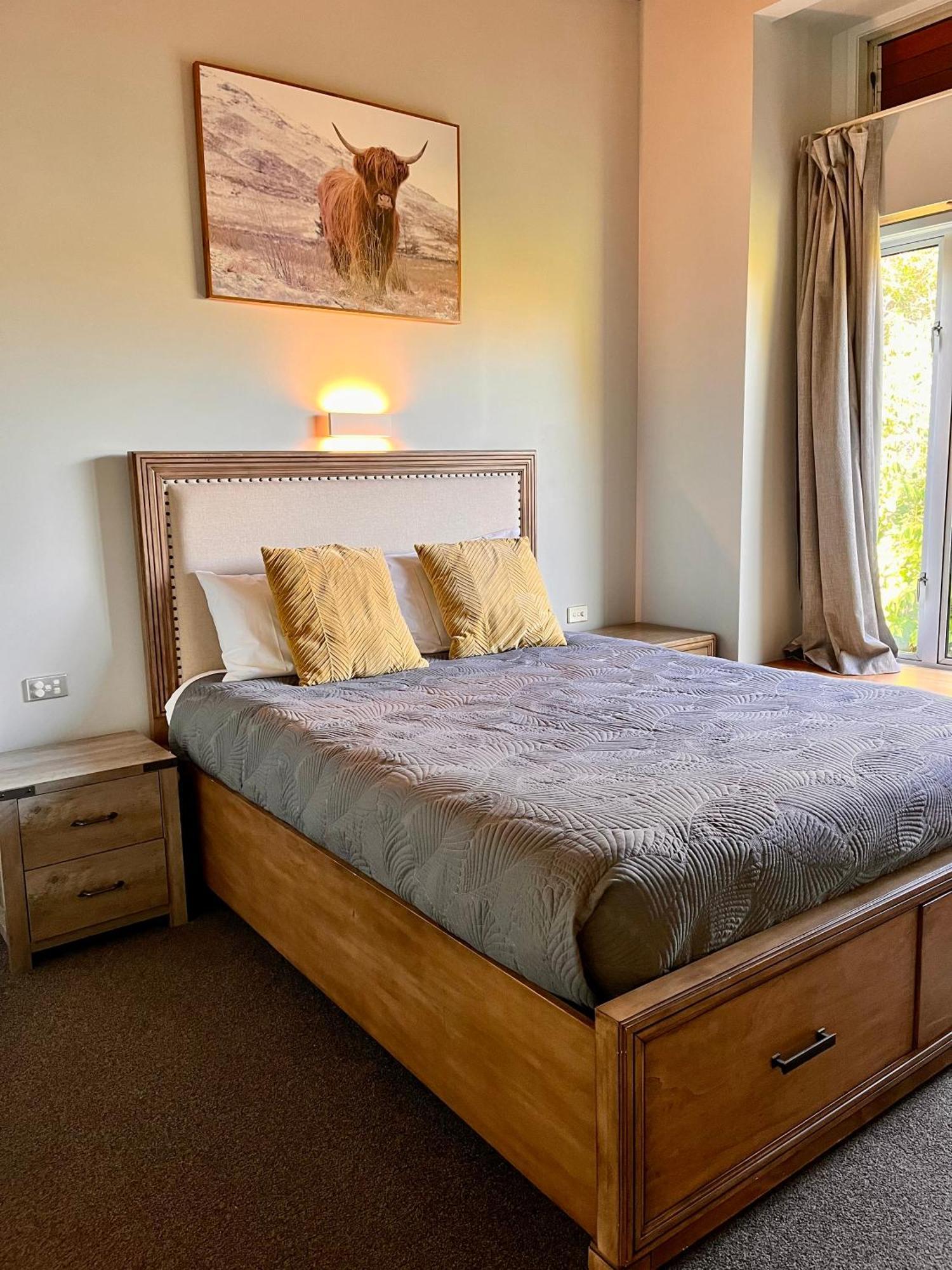 Te Mata Views Resort Havelock North Exterior photo