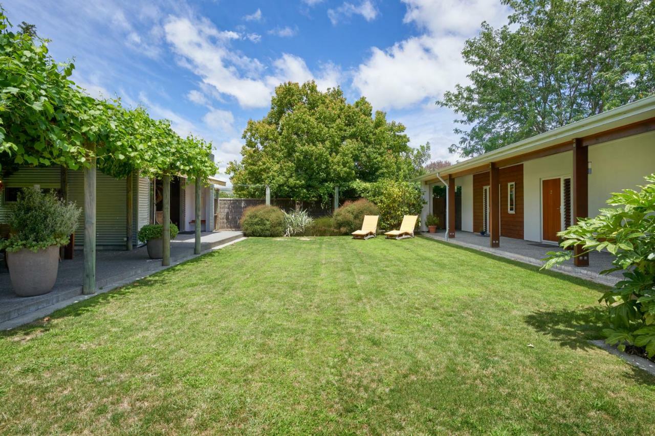 Te Mata Views Resort Havelock North Exterior photo